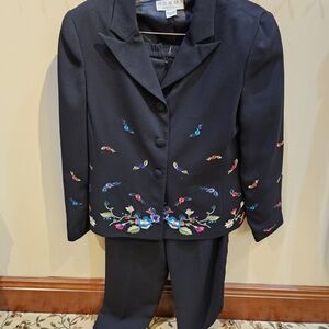 Shomi Black Floral Embroidered Pantsuit